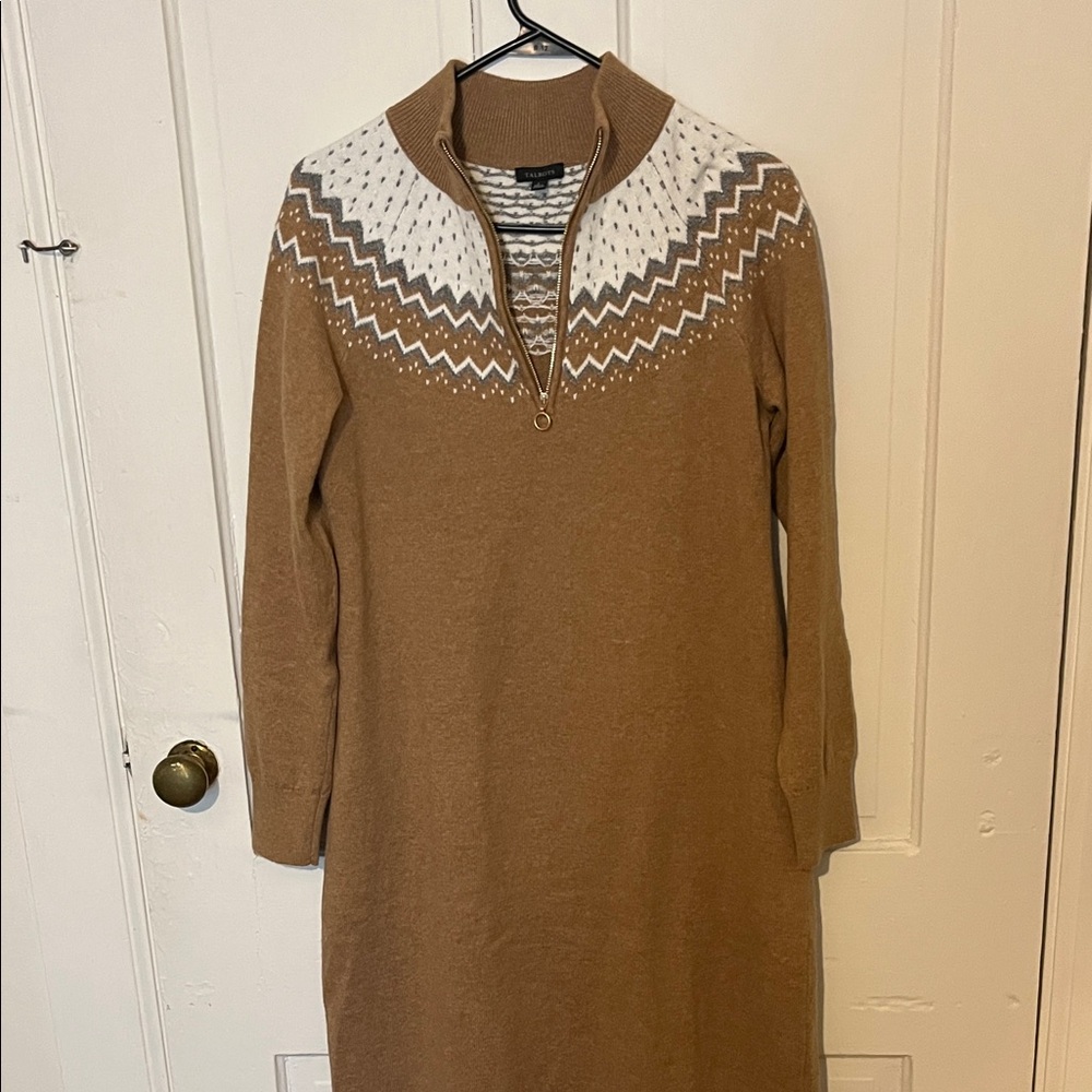 Talbots Tan and White Knit Maxi Dress